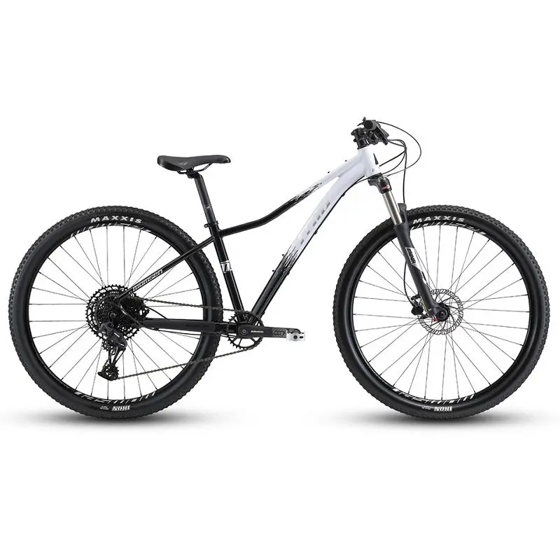 Momsen Mia Ml 329 (2021) 1