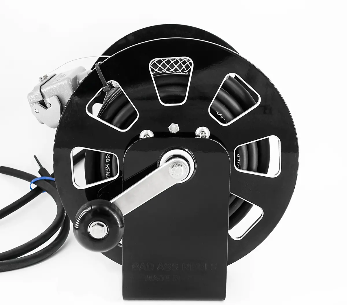 Badassreels Black 8 Slot Remote Reel 1