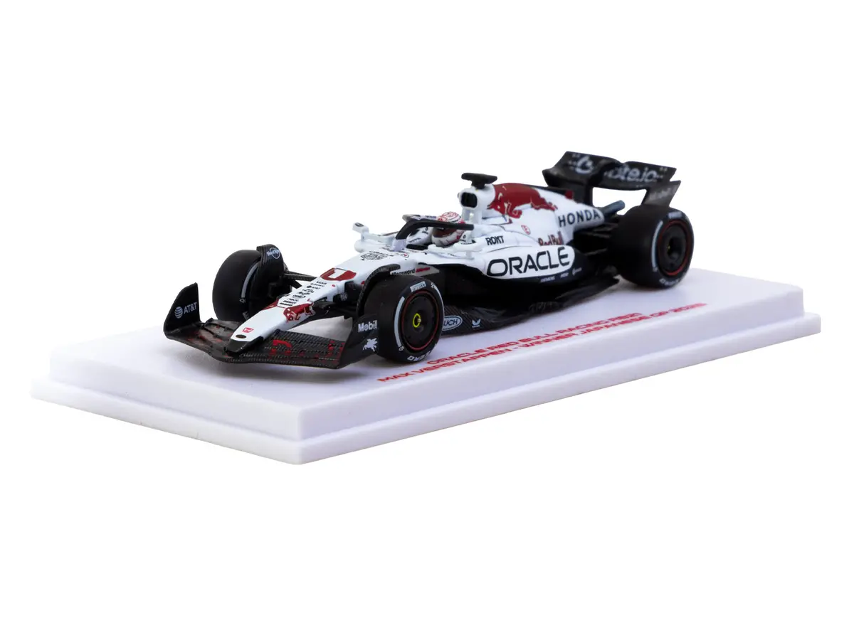 Minichamps 1/64 Oracle Red Bull Racing Rb21 Max Verstappen - Winner Japanese Gp 2025 2