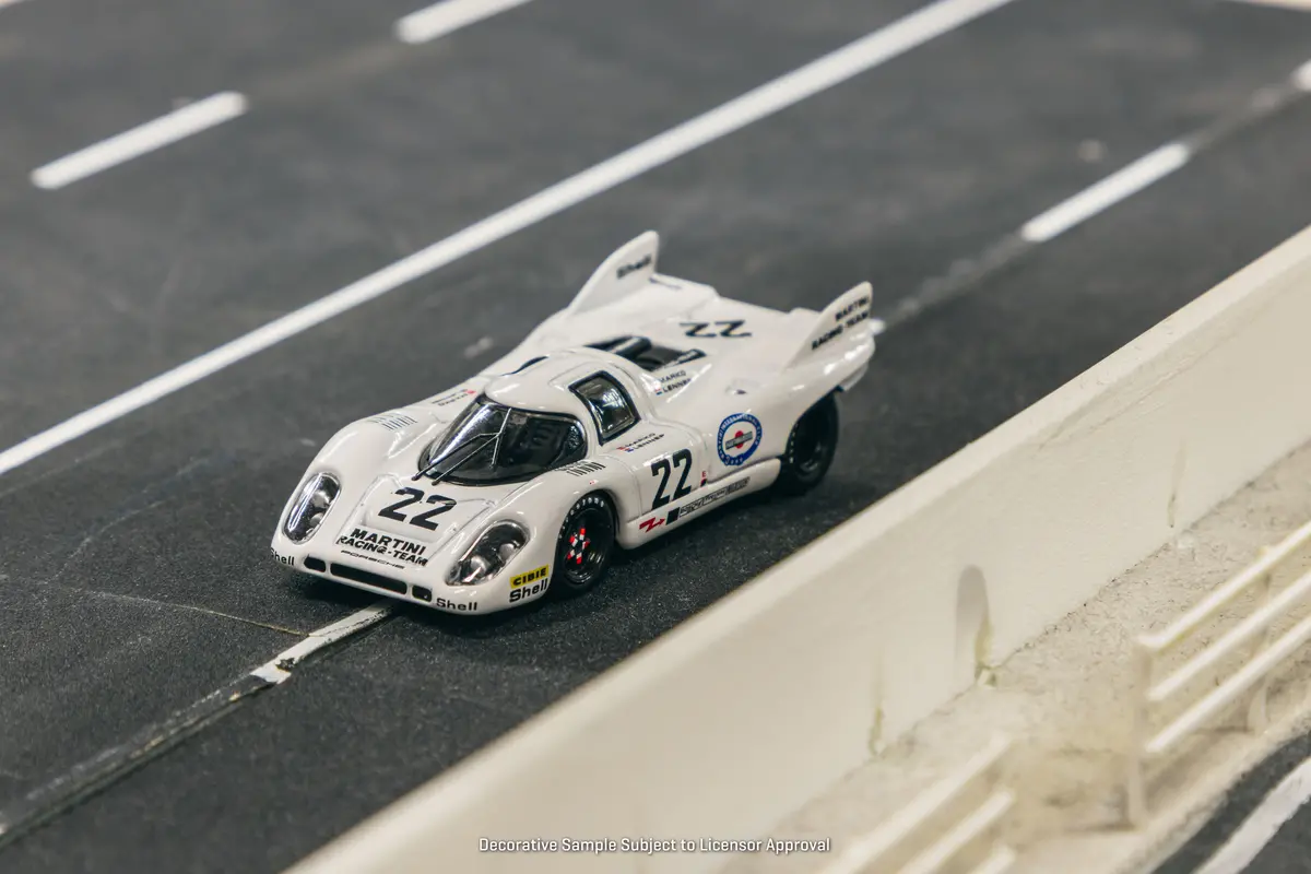 1/64 Porsche 917 Kh Test Car #22 - Curitiba64 1