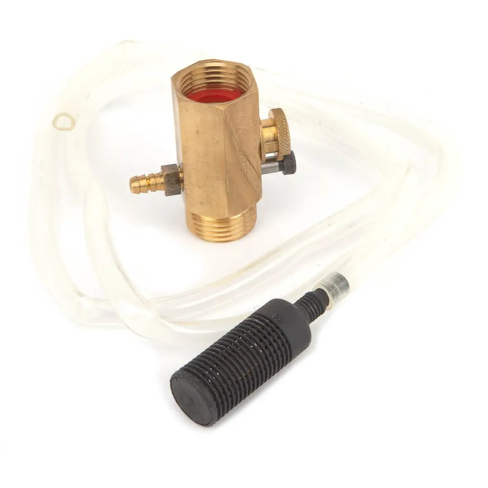 Detergent Injector With Hose 1