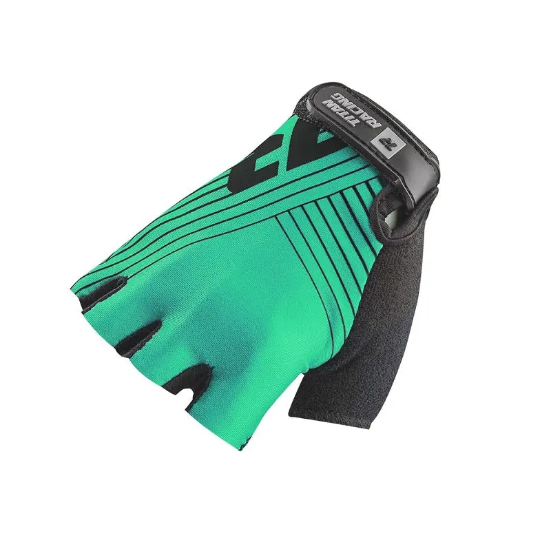 Titan Junior Kids Gloves (Clearance) 1