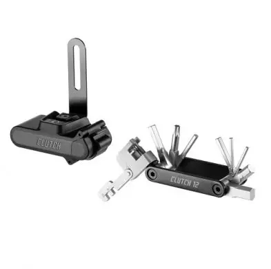 Giant Clutch 12 Function Multitool 1
