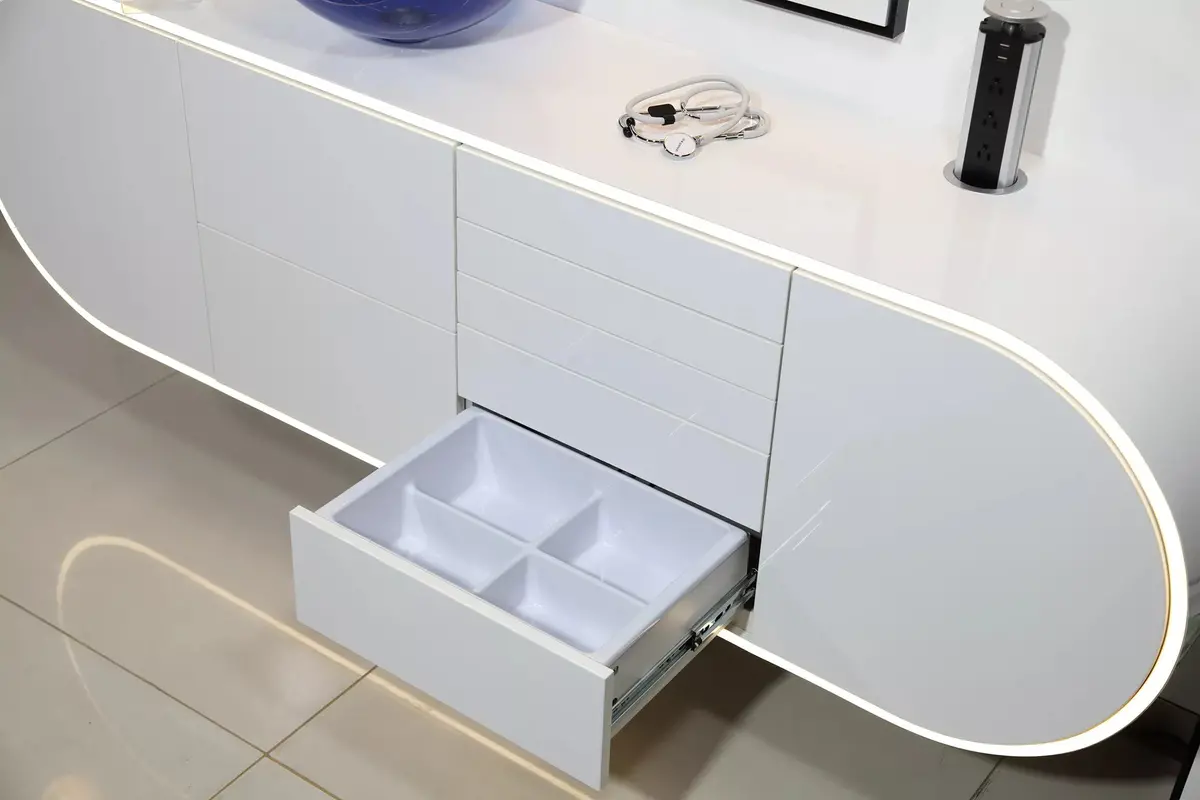 Dental / Medical Cabinet Multipurpose With Sink 2