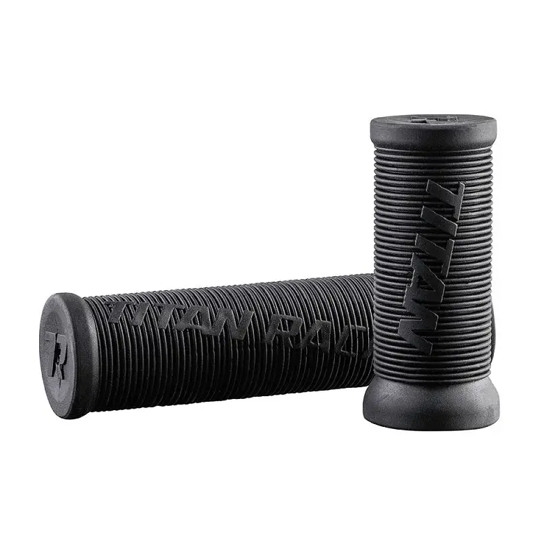 Titan Junior Grips 1