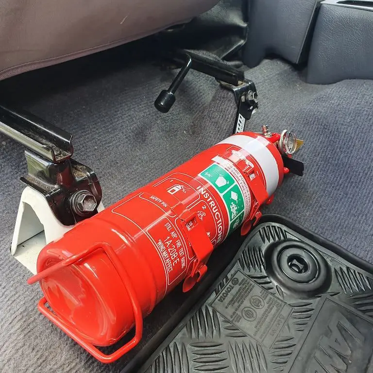 Toyota Landcruiser 79 (99-16) Fire Extinguisher Bracket 2
