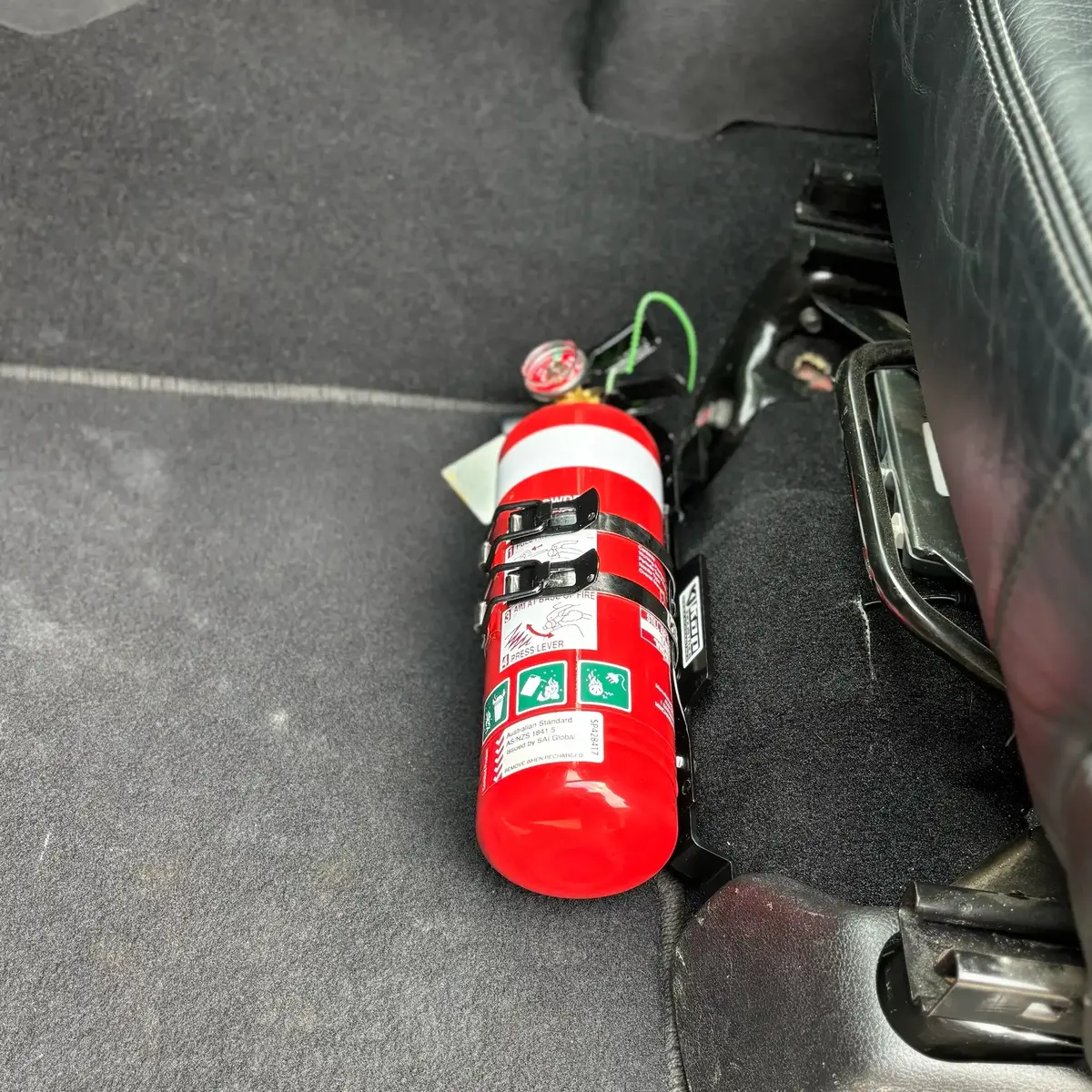 Ram 1500 Ds Gen 4 Fire Extinguisher Bracket 2
