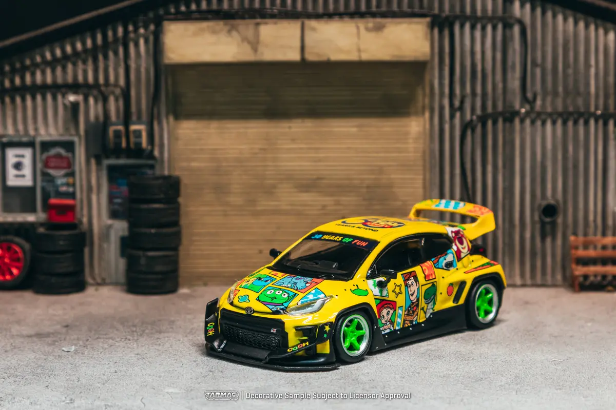 1/64 Pandem Toyota Gr Yaris Toy Story 30Th Anniversary - Tokyo Auto Salon Hong Kong 2025 Special Edition - Tarmac Works Hobby64 1