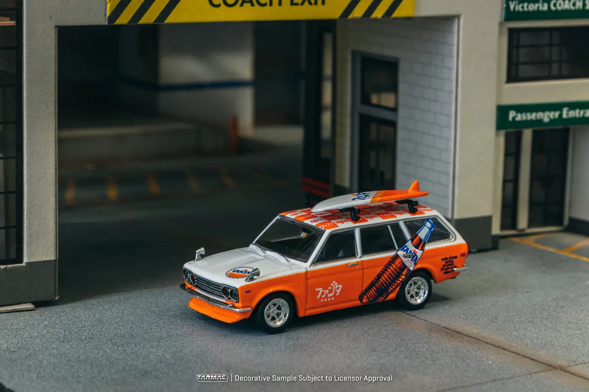 1/64 Datsun Bluebird 510 Wagon Fanta - Tarmac Works Global64 1