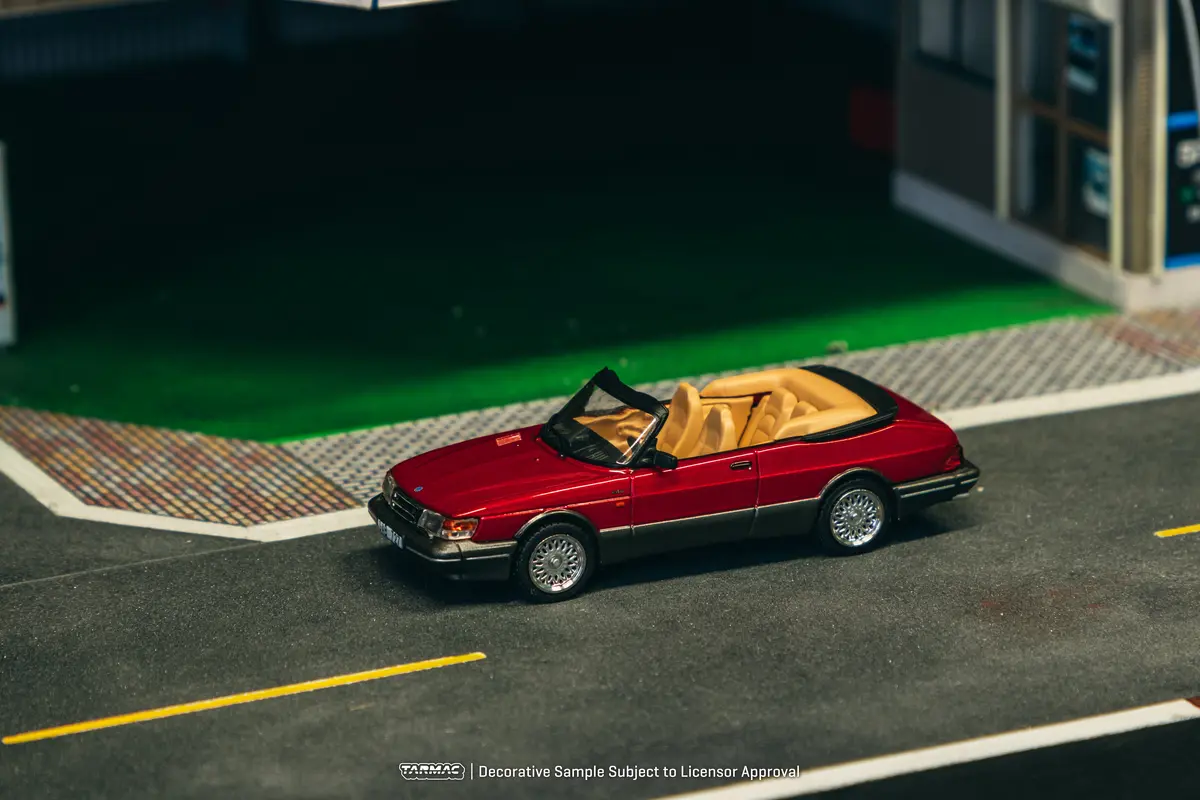 1/64 Saab 900 Turbo Convertible Red - Tarmac Works Global64 1