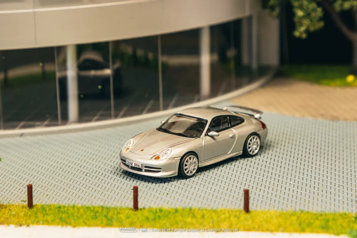 1/64 Porsche 911 Gt3 (Type 996) Silver - Tarmac Works X Ixo Models Global64 1