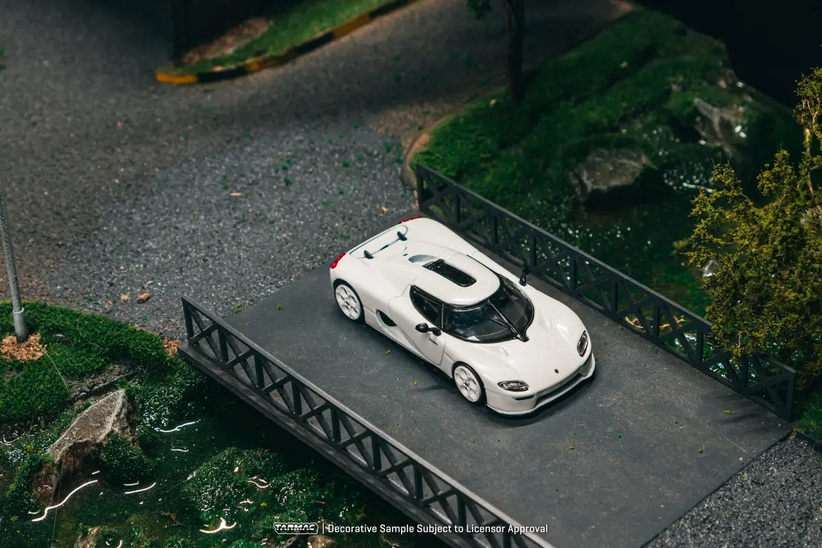1/64 Koenigsegg Cc850 White With Tarmac Cards Combo Set - Tarmac Works Global64 1