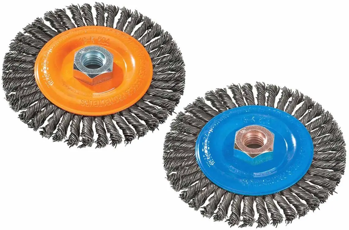 Walter 13K404 4" X 3/16" X 5/8"-11" Knot-Twisted Wire Stringer Bead Brush 1