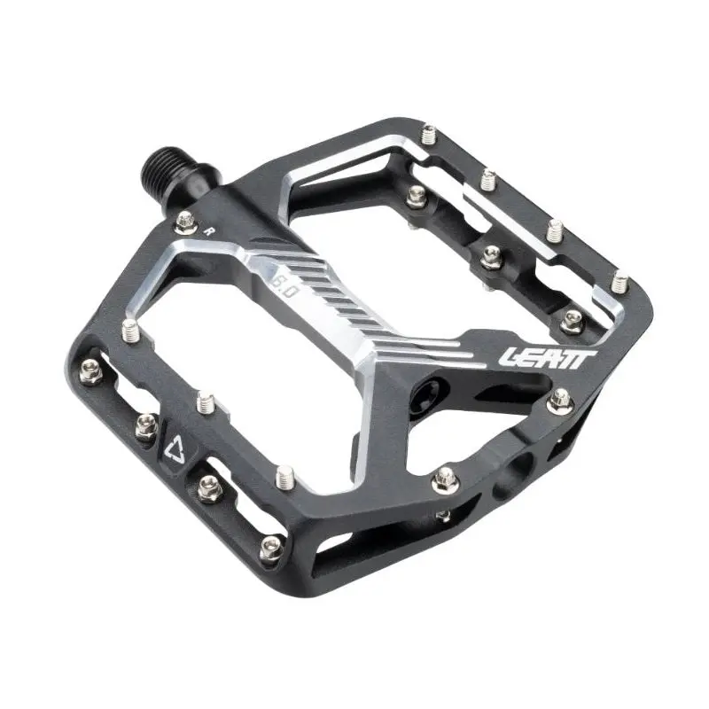 Leatt Allmtn 6.0 Flat Pedals 1