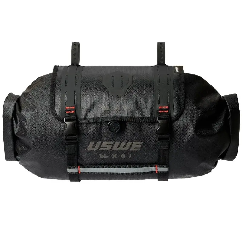 Uswe Handlebar Roll-Top Bag & Holster 1