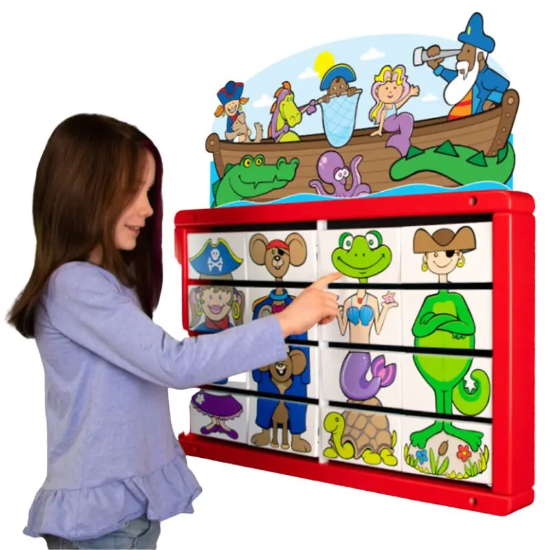 Scallywaggles Wall Toy 1