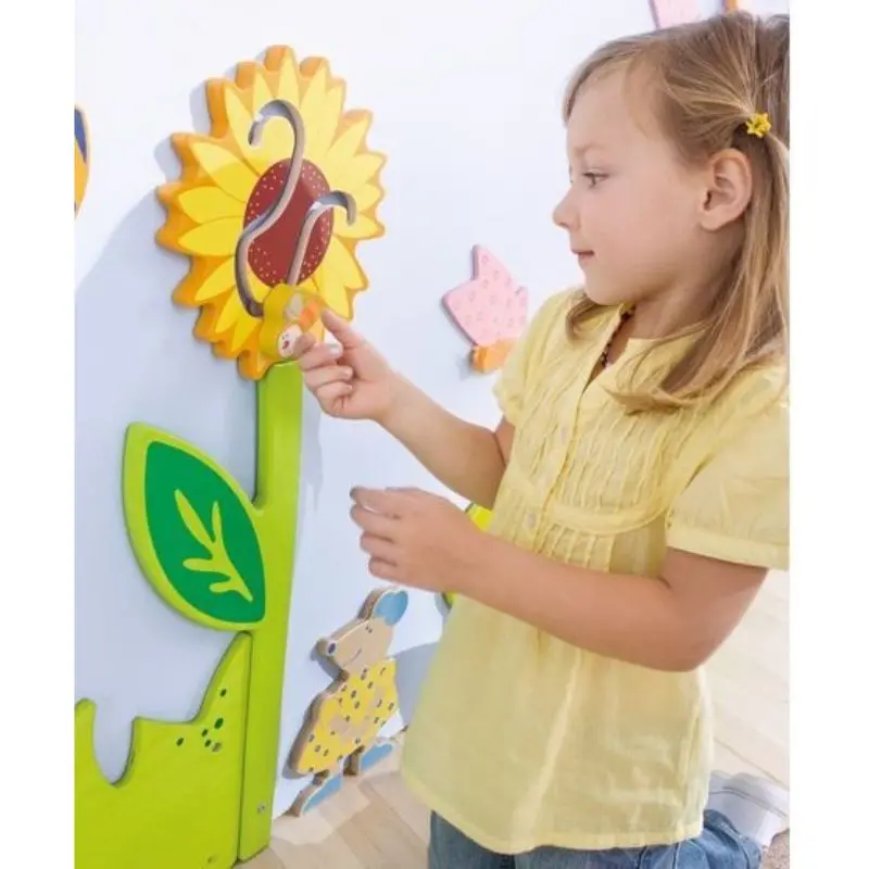 Sunflower With Bee Wood Play Wall Decor 1