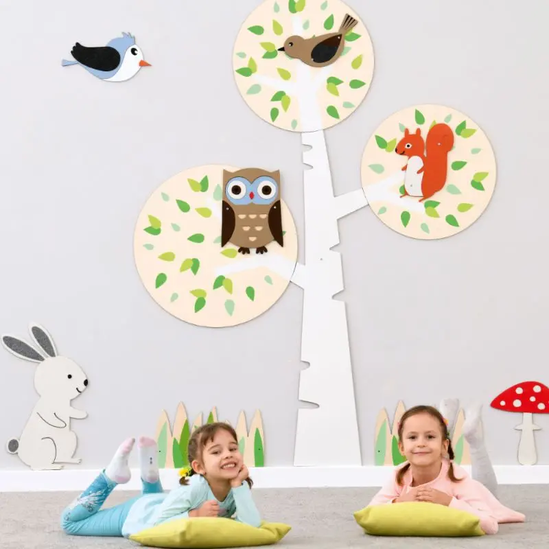 Tree And Friends Wall Decor 1